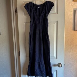 🆕 Old Navy Midi Dress